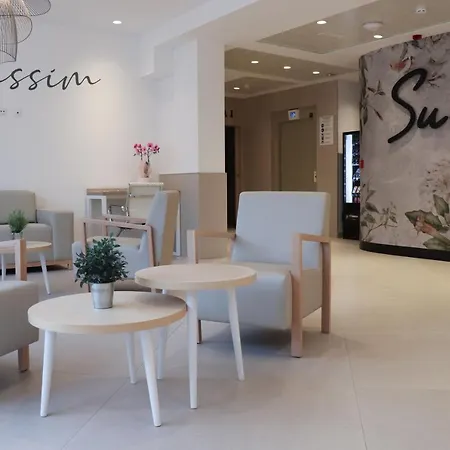 Hotel Sunna 3*